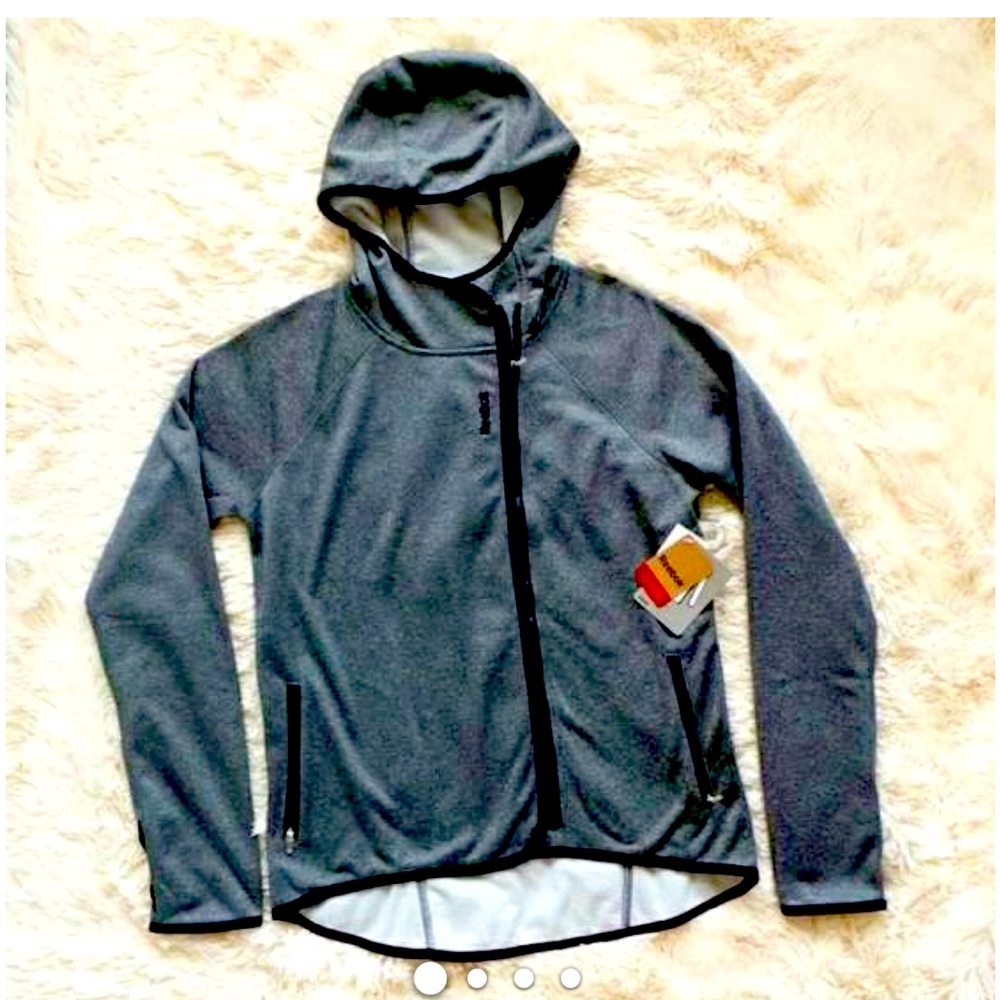 Gray fitted active zip up with hood